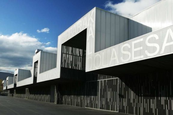 Campo de fútbol Lasesarre